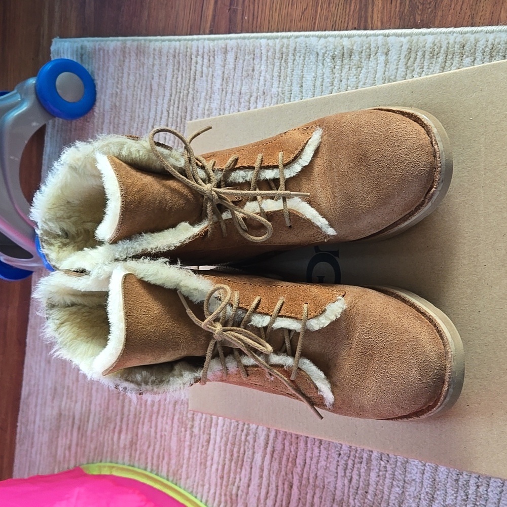 UGG Quincy boots